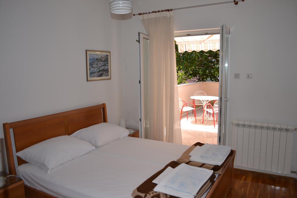 Apartments Monfiorenzo Rovinj Luaran gambar