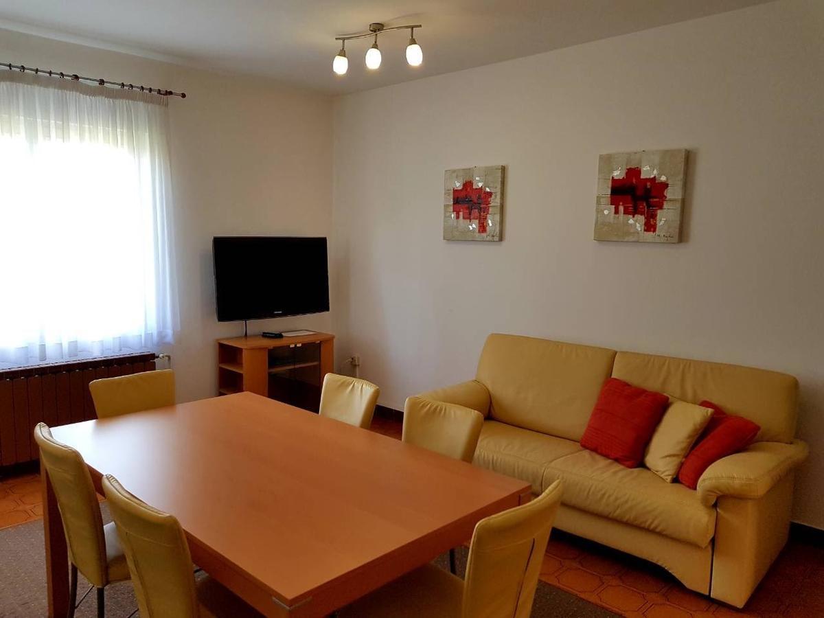 Apartments Monfiorenzo Rovinj Luaran gambar